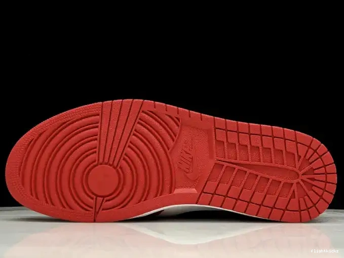 Jordan To High Home 861428-061 OG Air Retro Homage 1 0424